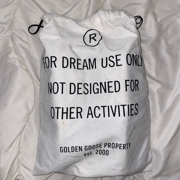 Golden Goose Superstar Sequin Low-Top Sneakers - Picture 4 of 8